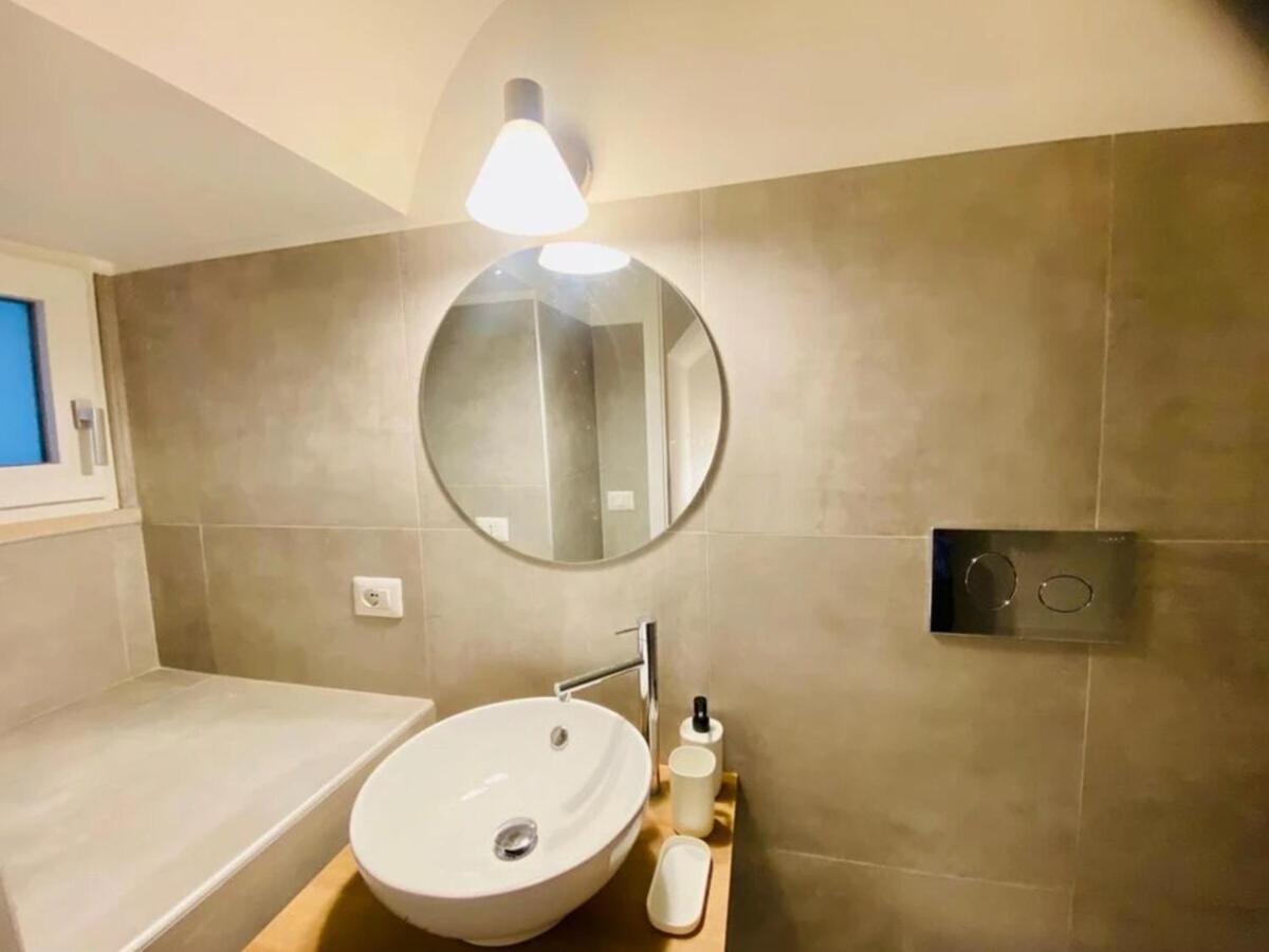 شقة Casa Nannina - Seaview Terrace With Jacuzzi In كابري الغرفة الصورة